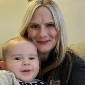 Meet your Posher, Juliana